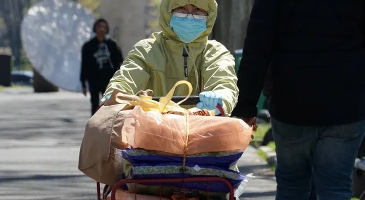 Un informe científico advierte nuevos síntomas que pueden provocar el coronavirus: posible ACV y convulsiones