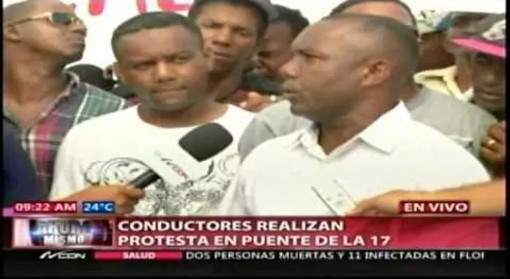 Choferes de la Ruta 17 protestan en estación del Metro