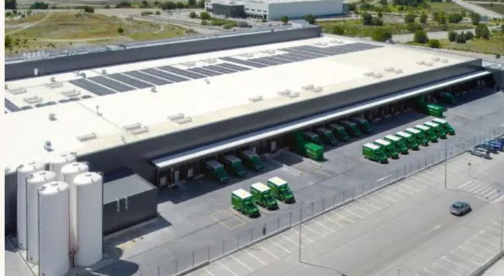 Mercadona inaugura almacén con 70 robots