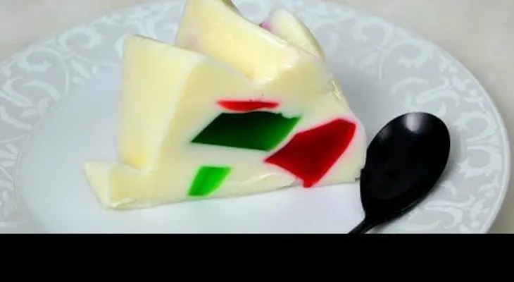 Gelatina de colores para Navidad, Año Nuevo o momento especial con leche condensada