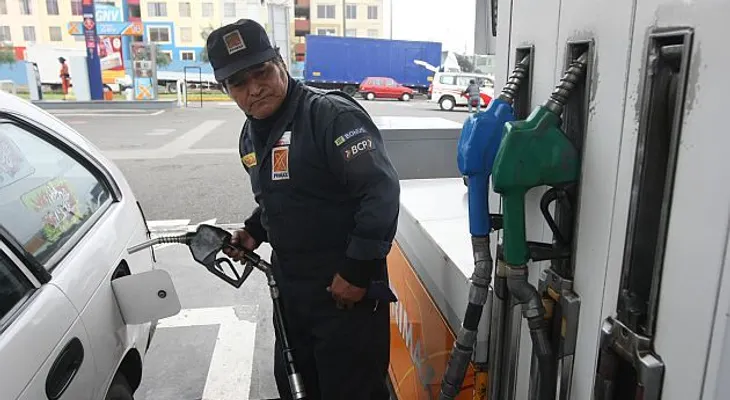 Suben precios de las gasolinas y el GLP
