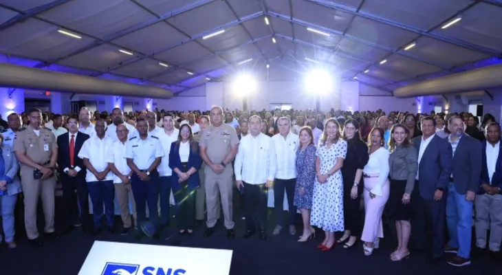 SNS anuncia récord de cirugías y reducción de mortalidad materna y neonatal