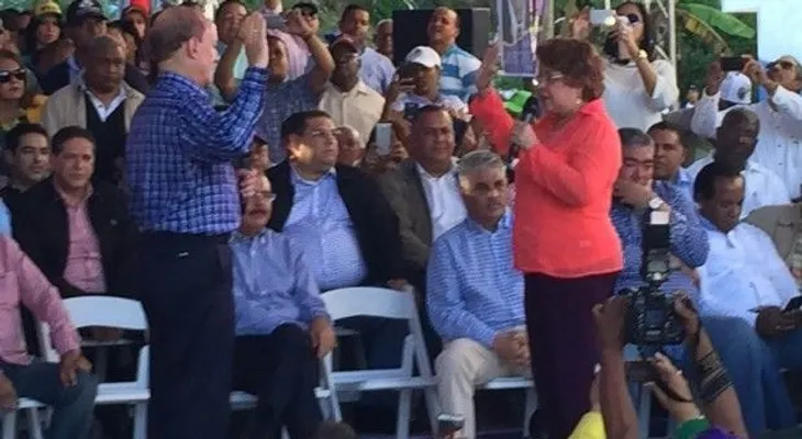Danilo Medina proclama a Prim Pujals como candidato a senador por Samaná
