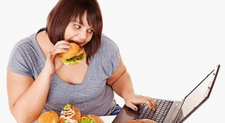  Conexión que se crea con la comida lleva a adicciones y obesidad 