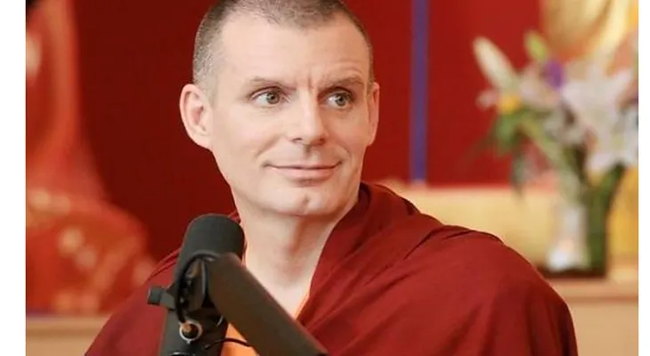 Lama Rinchen destaca la prevención como clave para reducir el sufrimiento