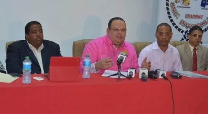 Entidades reclaman a Educación fondos retenidos sin justificación por más de dos años
