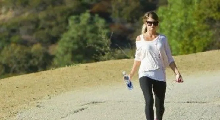 ¿Cuántas calorías quemas caminando?