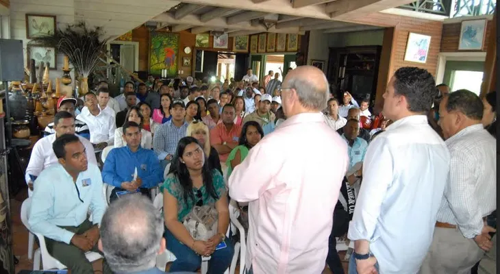 Hipólito exhorta juventud trabajar teniendo presente valores éticos y morales