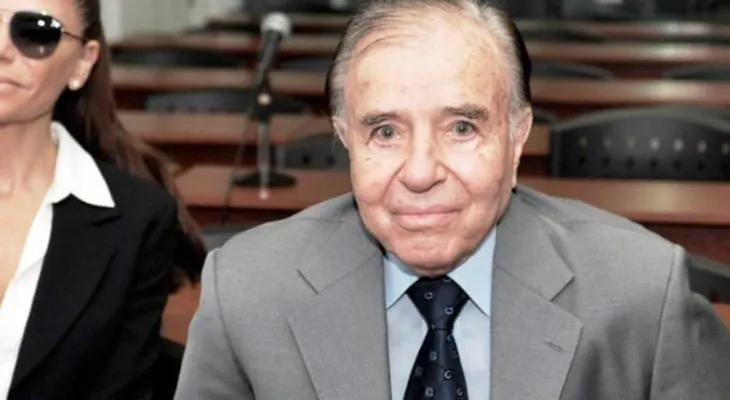 Carlos Menem permanece en cuidados intensivos por una neumonía