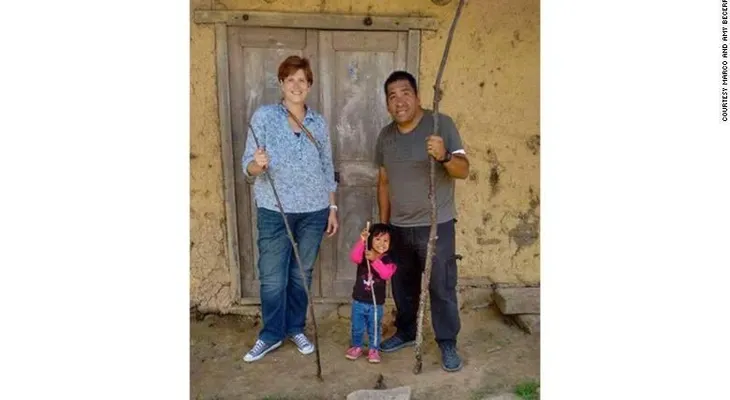Pareja de Estados Unidos logra impedir que niña peruana que adoptaron sea deportada