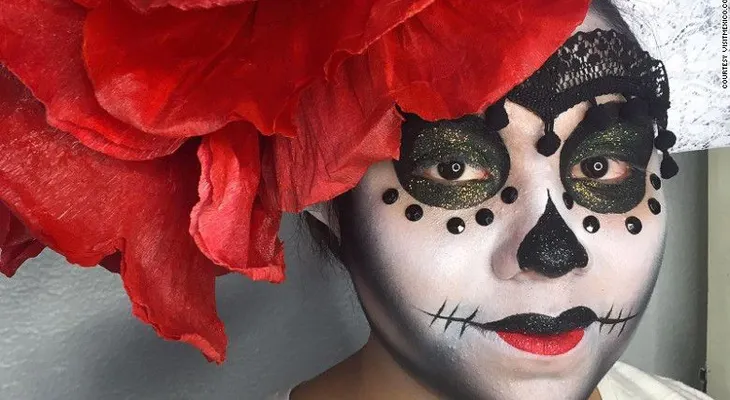 La Ciudad de México copia a Spectre y realiza su primer desfile del Día de Muertos