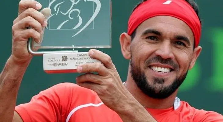 Víctor Estrella mantiene delantera en su segundo partido US Open