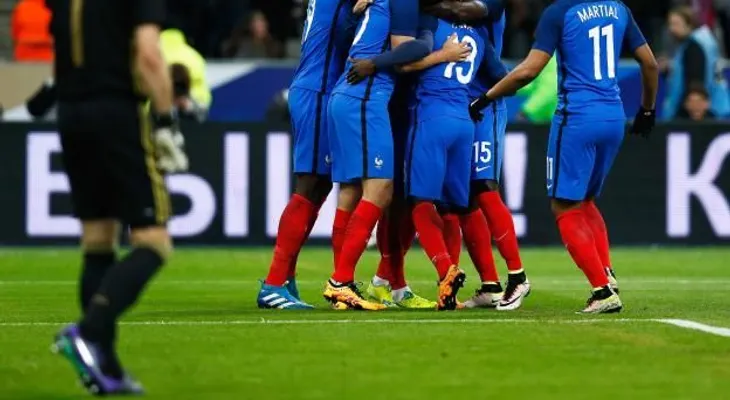 Francia y Rumania aperturan hoy la Eurocopa 2016