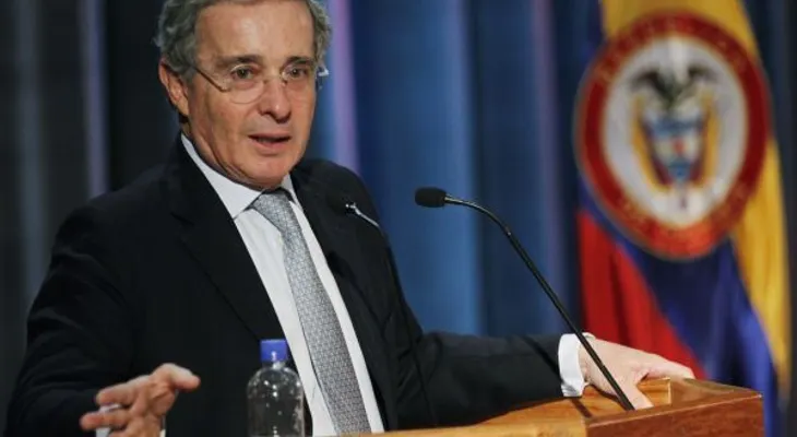 El Gobierno de Colombia revela un plan de las FARC para atentar contra Uribe