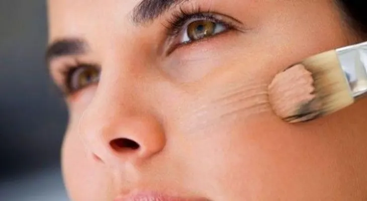 Aplicación correcta base de maquillaje