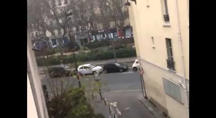 Otras imágenes del tiroteo a revista de París (Video)
