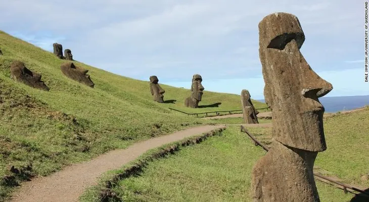 Nueva teoría sobre lo que le sucedió a la población de la Isla de Pascua sugiere un escenario completamente diferente
