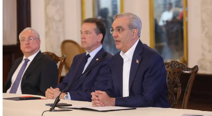 Abinader celebra récord de 200,134 empleos en zonas francas
