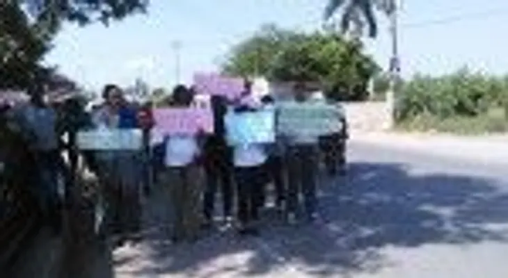 Madres marchan desde Dajabón al Palacio Nacional en reclamo de una vivienda