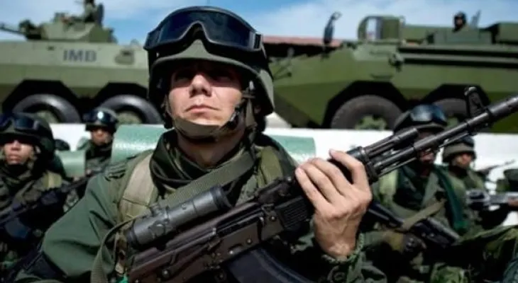 Capitanes de la Guardia Nacional Bolivariana encabezan un levantamiento militar contra Nicolás Maduro