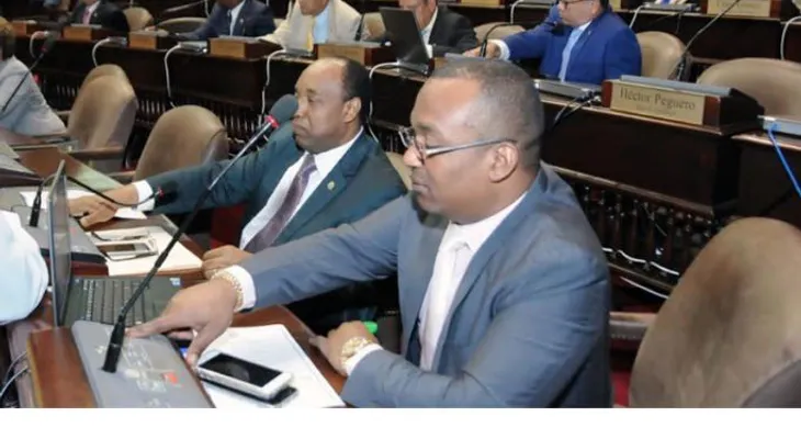Diputados aprueban convenios por 220 millones de dólares