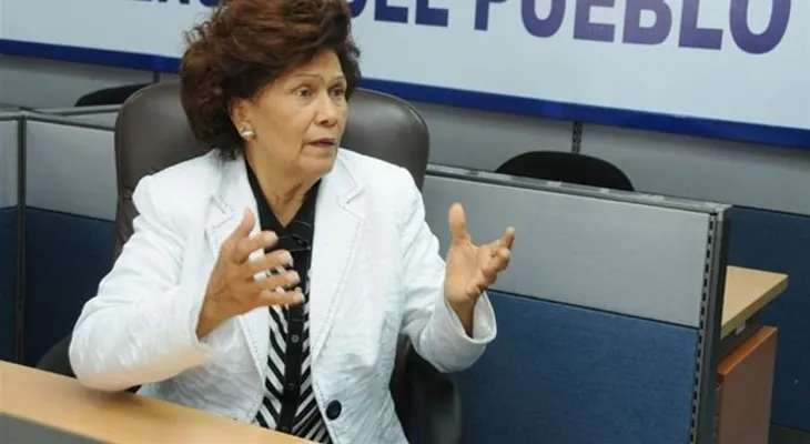 Zoila Martínez: "Clame a Dios y me respondió"; atracadores le dejaron RD$200 para un taxi, y le dijeron que pusiera denuncia en la PN