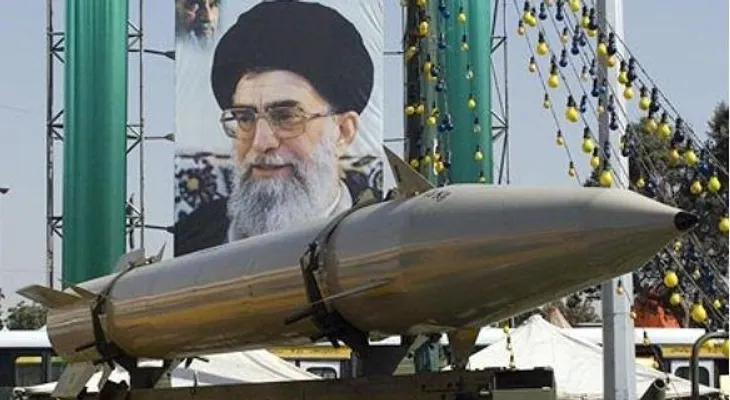 Comandante iraní: "Tenemos 100.000 misiles en el Líbano listos para atacar a Israel"