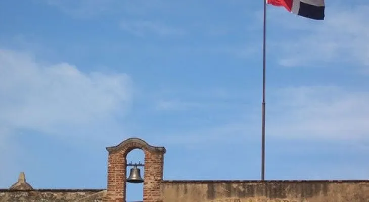 Ministerio de Trabajo reitera festividad Día de la Constitución se cambia para lunes 9