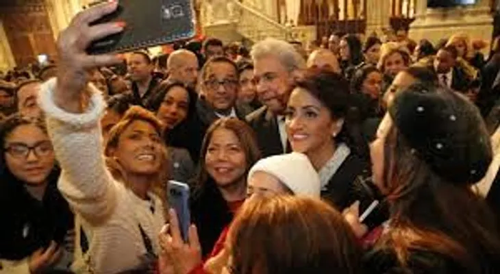 Miles dominicanos asisten misa Virgen La Altagracia en NY; Pepín Corripio envía mensaje