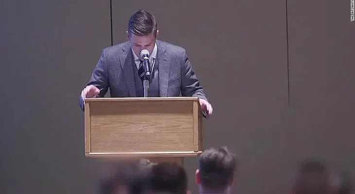 "¡Hail Trump!": saludos nazis en un evento de la 'derecha alternativa' de Estados Unidos