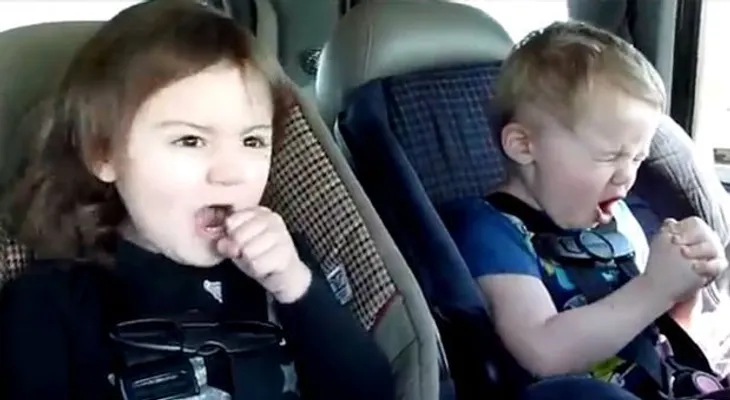 Video: qué pasa con los niños cuando los padres escuchan mucho ?hard rock?