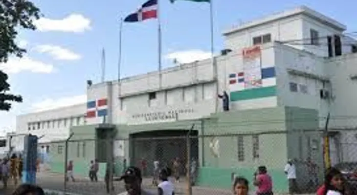 Haitianos maltratan un niño autista de 9 años; uno de ellos abusó de él