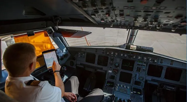 Hallan gases tóxicos en el aire de los aviones, nocivos para la salud