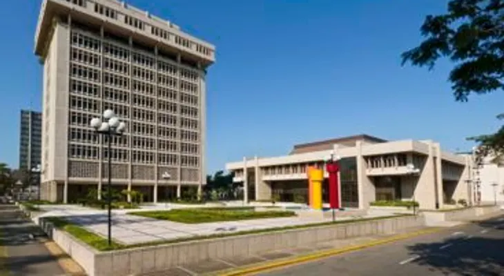 Banco Central aclara tasa de dólar reflejada en Google es incorrecta