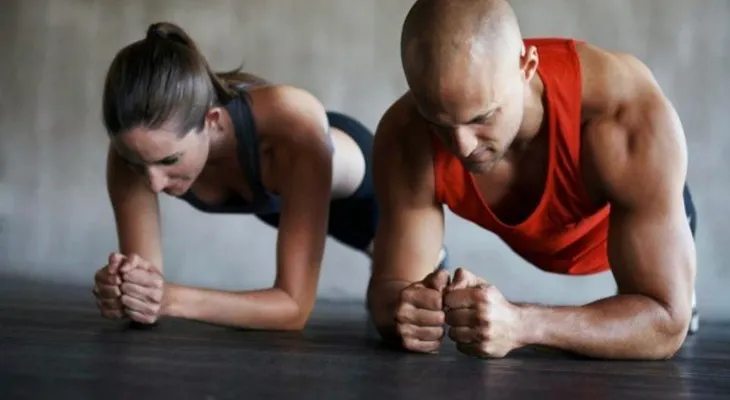 ¡A ejercitarse! Estas son las clases del gym que más calorías queman