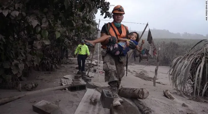 Guatemala: Lo que sabemos sobre la erupción del volcán de Fuego que deja decenas de muertos