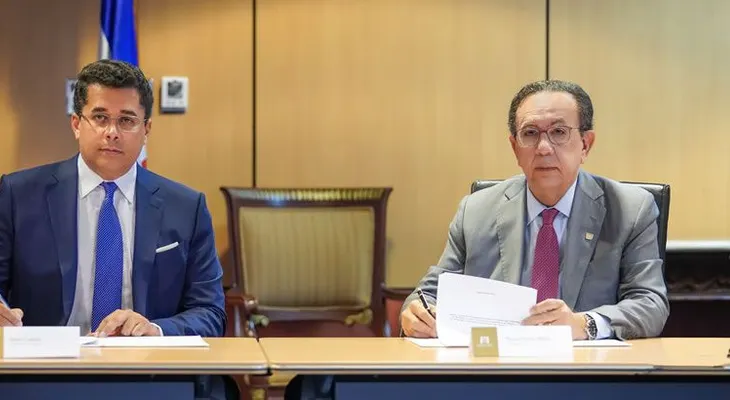 Ministerio de Turismo y Banco Central firman acuerdo de intercambio de información sobre el sector
