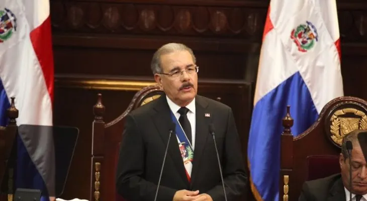 La revolución en el transporte pùblico se aplicará muy pronto, proclama Danilo Medina