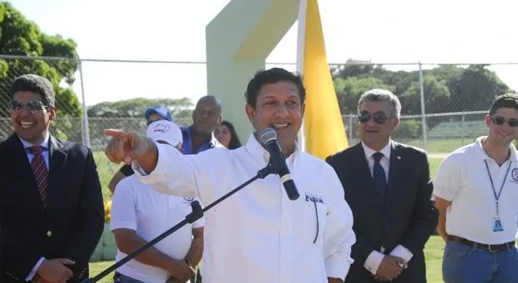 Inician juegos deportivos PUCMM dedicados a Manuel Estrella