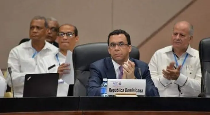 Canciller reitera compromiso de RD con defensa y aprovechamiento sostenible del mar Caribe