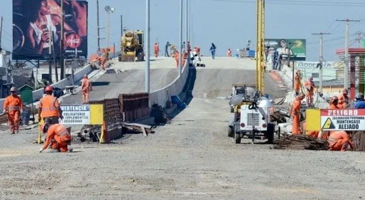 Obras Públicas iniciará asfaltado en elevado Charles de Gaulle