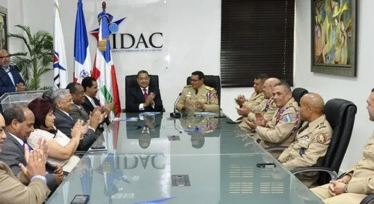 Aviación Civil y el Ejército firman acuerdo de cooperación e intercambio 
