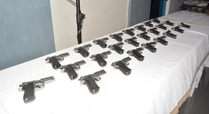 Puerto Rico dona 500 pistolas a RD para prevención de crímenes