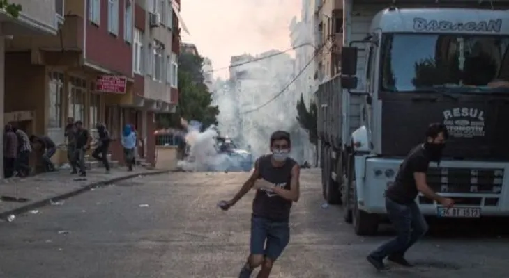 Continúa en Turquía escala de tensión entre el PKK y Ankara pese a llamado de paz