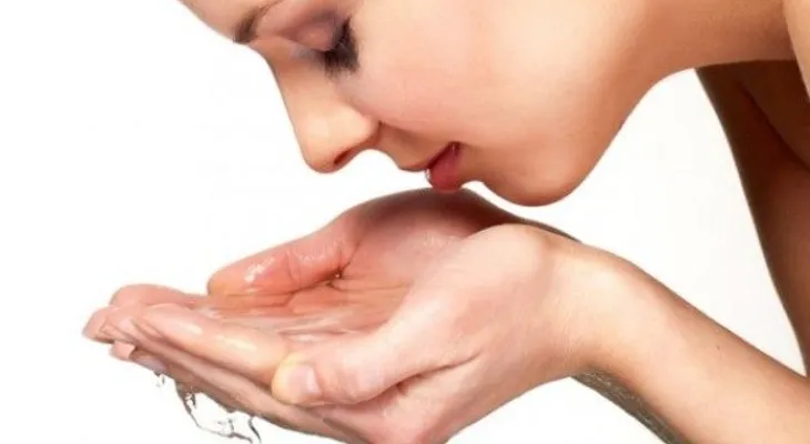4 Tips simples para un rostro fresco