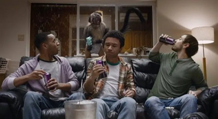 Humor alocado y mensajes positivos en anuncios de Super Bowl