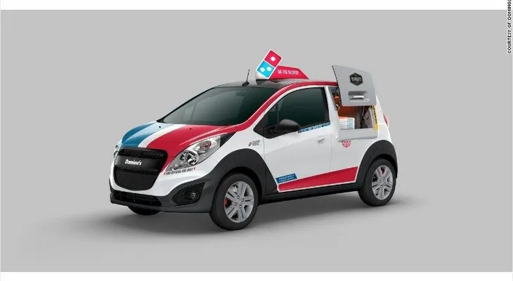 Domino's lanza flota de vehículos diseñados para repartir pizzas