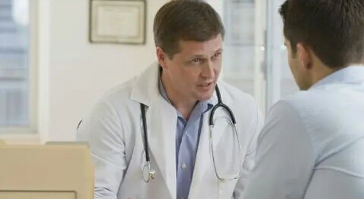 Descubren posible vía para frenar cáncer de hígado